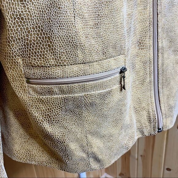 JM Collection vegan leather snake print jacket 16 - Picture 3 of 8